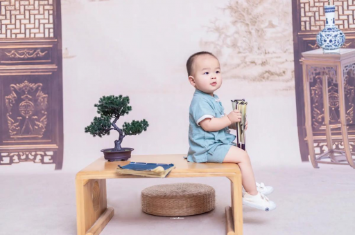 晋江宝宝几个月会认人